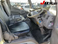 Toyota DYNA лот № 7004 оценка R  с аукциона в Японии 5