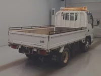 Isuzu ELF лот № 32031 оценка 3.5  с аукциона в Японии 1