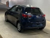 Mazda MAZDA2 лот № 3004 оценка 4  с аукциона в Японии 1