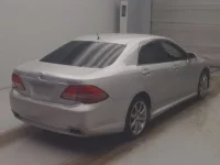 Toyota CROWN лот № 22 оценка R  с аукциона в Японии 1