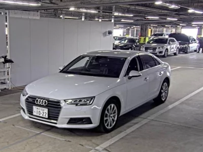 Audi A4  с аукциона в Японии