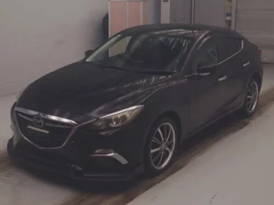 Mazda AXELA  с аукциона в Японии