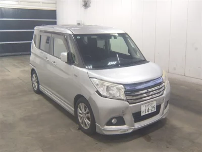 Suzuki SOLIO  с аукциона в Японии