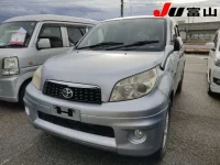 Toyota RUSH лот № 1017 оценка 3  с аукциона в Японии 3