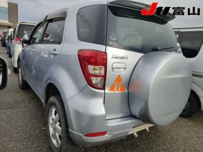 Toyota RUSH  с аукциона в Японии