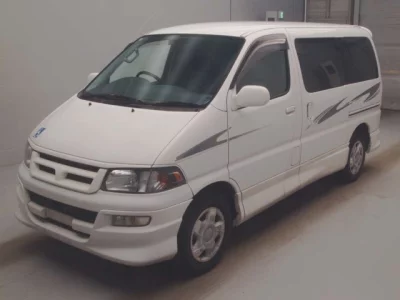 Toyota HIACE REGIUS