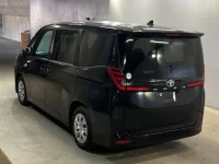 Toyota NOAH лот № 3055 оценка 3.5  с аукциона в Японии 1