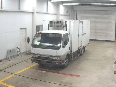 Mitsubishi CANTER  с аукциона в Японии