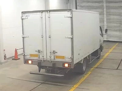 Mitsubishi CANTER  с аукциона в Японии