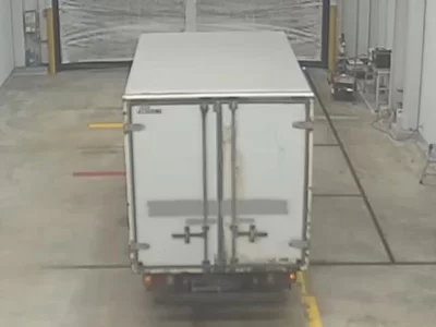 Isuzu ELF  с аукциона в Японии