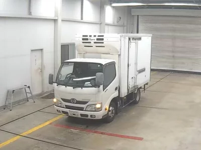 Hino DUTRO  с аукциона в Японии
