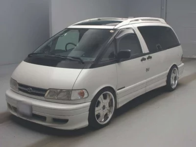 Toyota ESTIMA  с аукциона в Японии