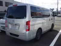 Nissan CARAVAN VAN лот № 8014 оценка 3.5  с аукциона в Японии 3