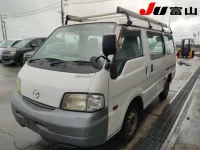 Mazda BONGO VAN лот № 1037 оценка 3  с аукциона в Японии 3
