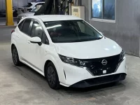 Nissan NOTE лот № 3077 оценка 4  с аукциона в Японии 3