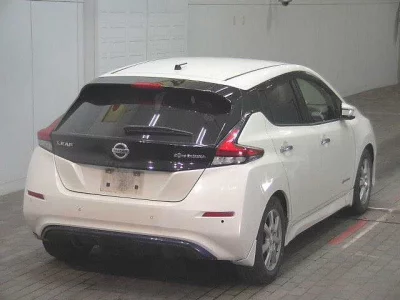 Nissan LEAF  с аукциона в Японии
