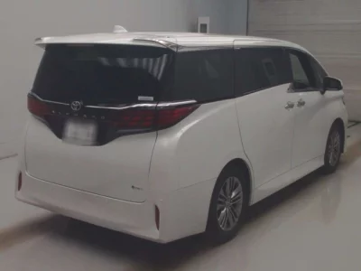 Toyota ALPHARD  с аукциона в Японии