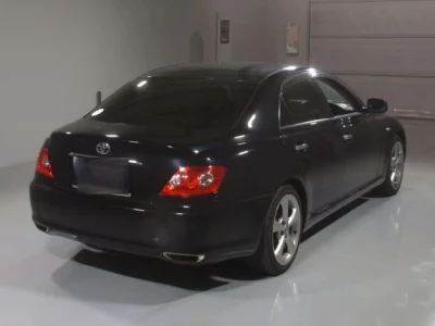 Toyota MARK X  с аукциона в Японии