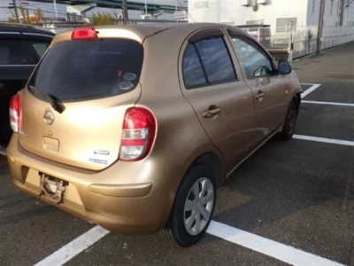 Nissan MARCH  с аукциона в Японии