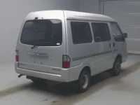 Mazda BONGO VAN лот № 26011 оценка 3.5  с аукциона в Японии 1