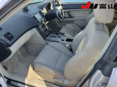 Subaru LEGACY B4  с аукциона в Японии