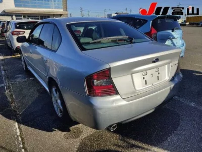 Subaru LEGACY B4  с аукциона в Японии
