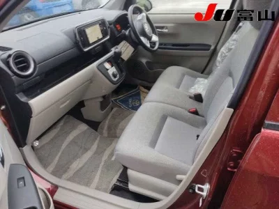 Toyota PASSO  с аукциона в Японии