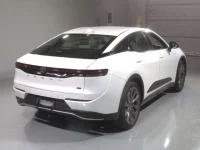 Toyota CROWN CROSSOVER лот № 2194 оценка 5  с аукциона в Японии 1