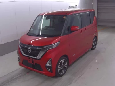 Nissan ROOX  с аукциона в Японии