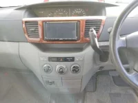 Toyota NOAH лот № 3524 оценка 3.5  с аукциона в Японии 4