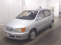 Toyota IPSUM лот № 5039 оценка -  с аукциона в Японии 3