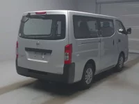 Nissan CARAVAN VAN лот № 26034 оценка 3.5  с аукциона в Японии 1