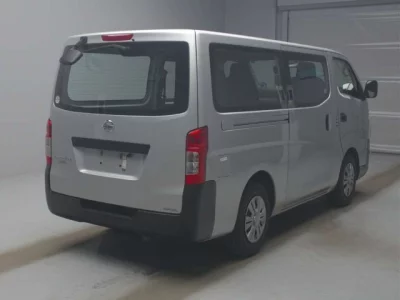 Nissan CARAVAN VAN  с аукциона в Японии