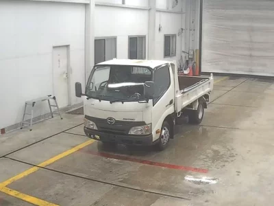 Hino DUTRO  с аукциона в Японии