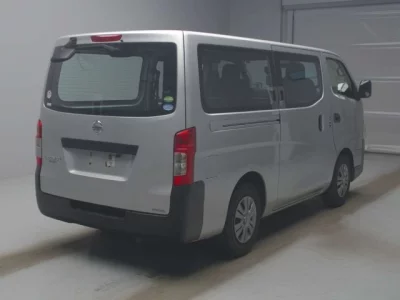 Nissan CARAVAN VAN  с аукциона в Японии