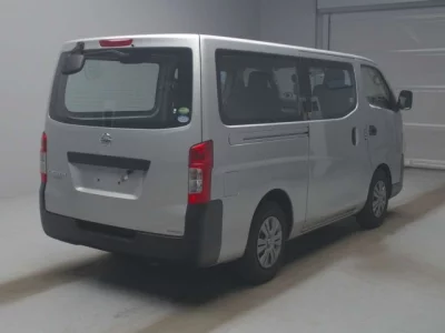 Nissan CARAVAN VAN  с аукциона в Японии