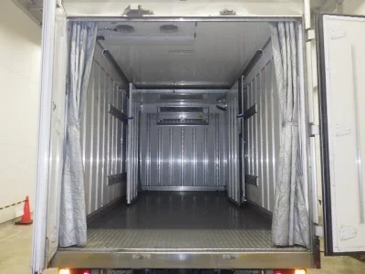 Isuzu ELF  с аукциона в Японии