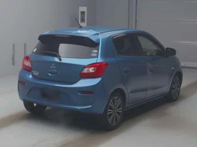 Mitsubishi MIRAGE  с аукциона в Японии