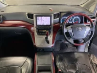 Toyota ALPHARD лот № 4056 оценка 3.5  с аукциона в Японии 2