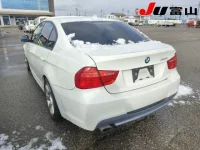 BMW 3-Series лот № 1080 оценка 4  с аукциона в Японии 1