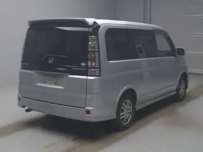 Honda STEP WAGON  с аукциона в Японии