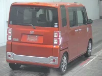 Toyota PIXIS MEGA лот № 7116 оценка 3.5  с аукциона в Японии 3