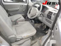 Nissan CLIPPER VAN лот № 1609 оценка R  с аукциона в Японии 5