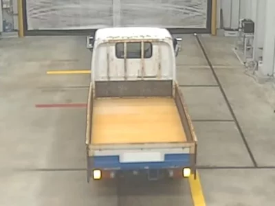 Isuzu ELF  с аукциона в Японии