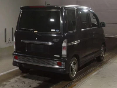 Daihatsu Atrai Wagon  с аукциона в Японии