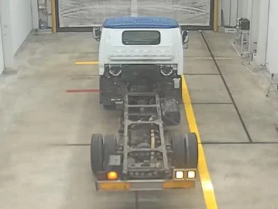 Isuzu ELF  с аукциона в Японии