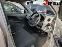 Mazda AZ WAGON лот № 1621 оценка R  с аукциона в Японии 5