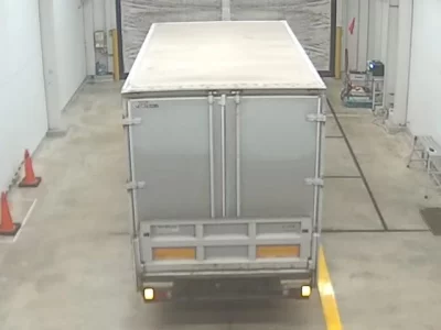 Isuzu ELF  с аукциона в Японии