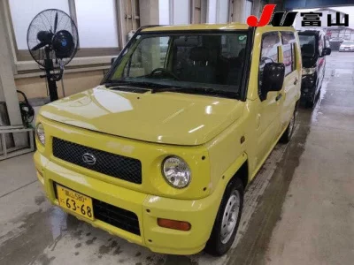 Daihatsu NAKED