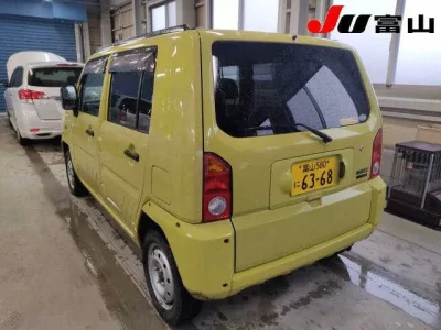 Daihatsu NAKED